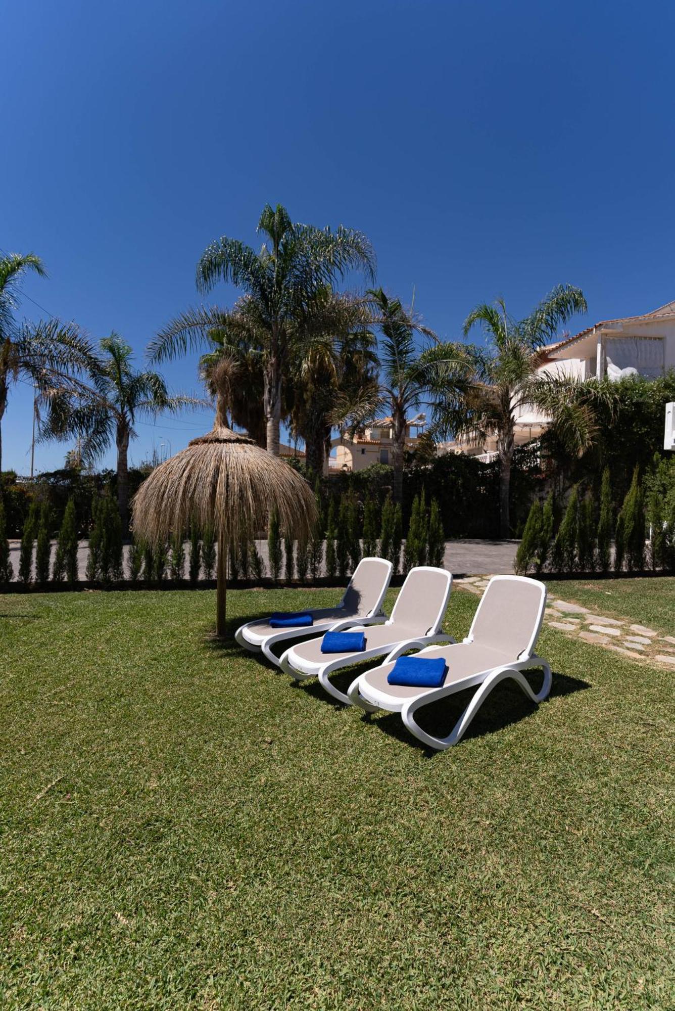 Angeles Beach I By Ele Apartments Velez Malaga Exterior foto